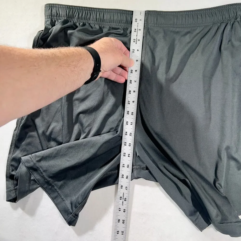 Nike Dri-Fit Rams Football Shorts Men's W42